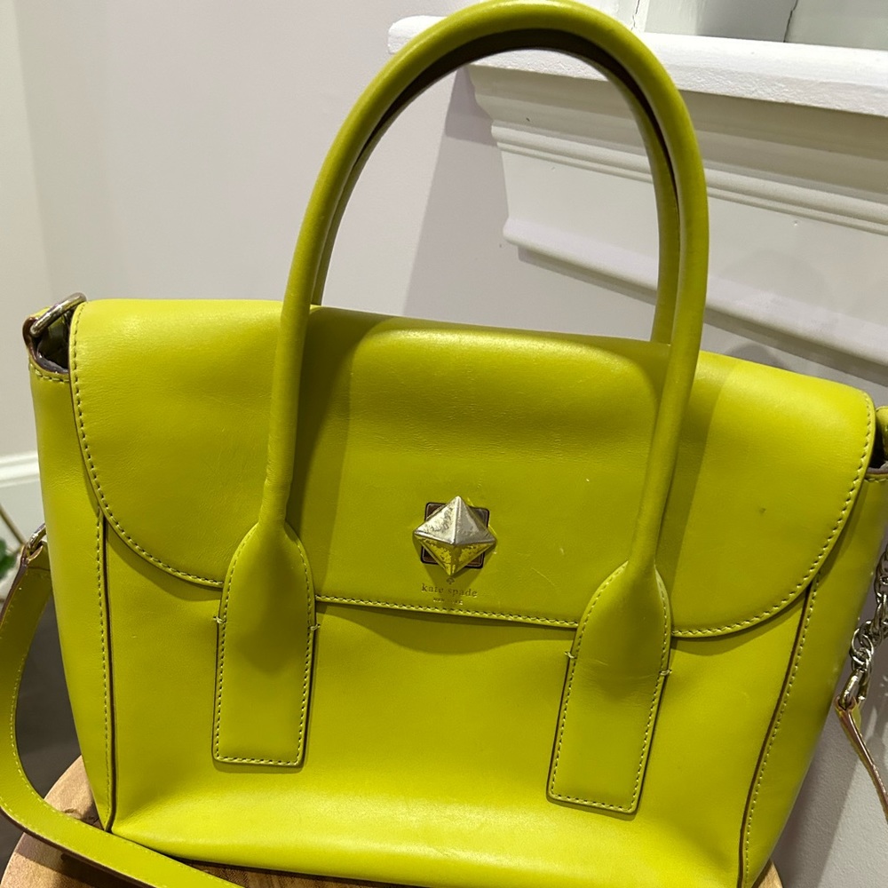 Kate Spade neon green handbag! Can also be worn as a crossbody!